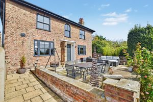 Photo 24- click for photo gallery